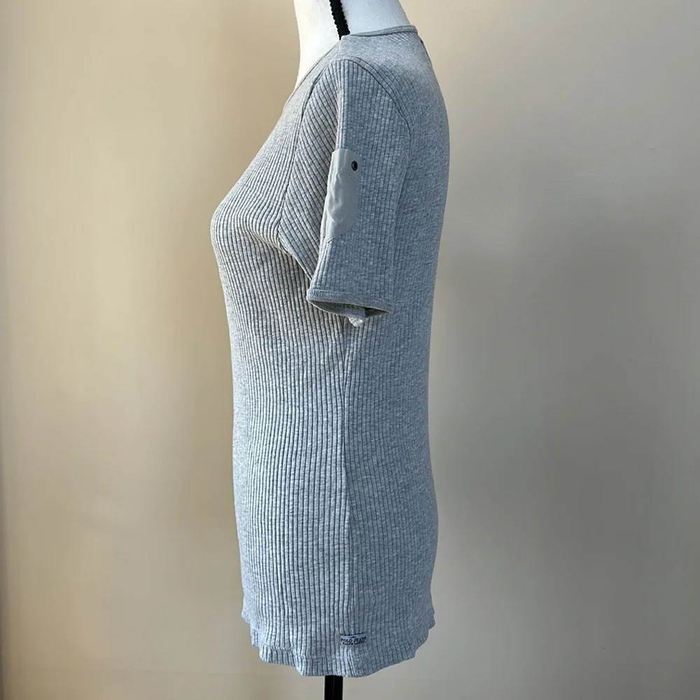 Ralph Lauren Polo Jeans Ribbed Tee with Pocket on Sleeve - Picture 4 of 13